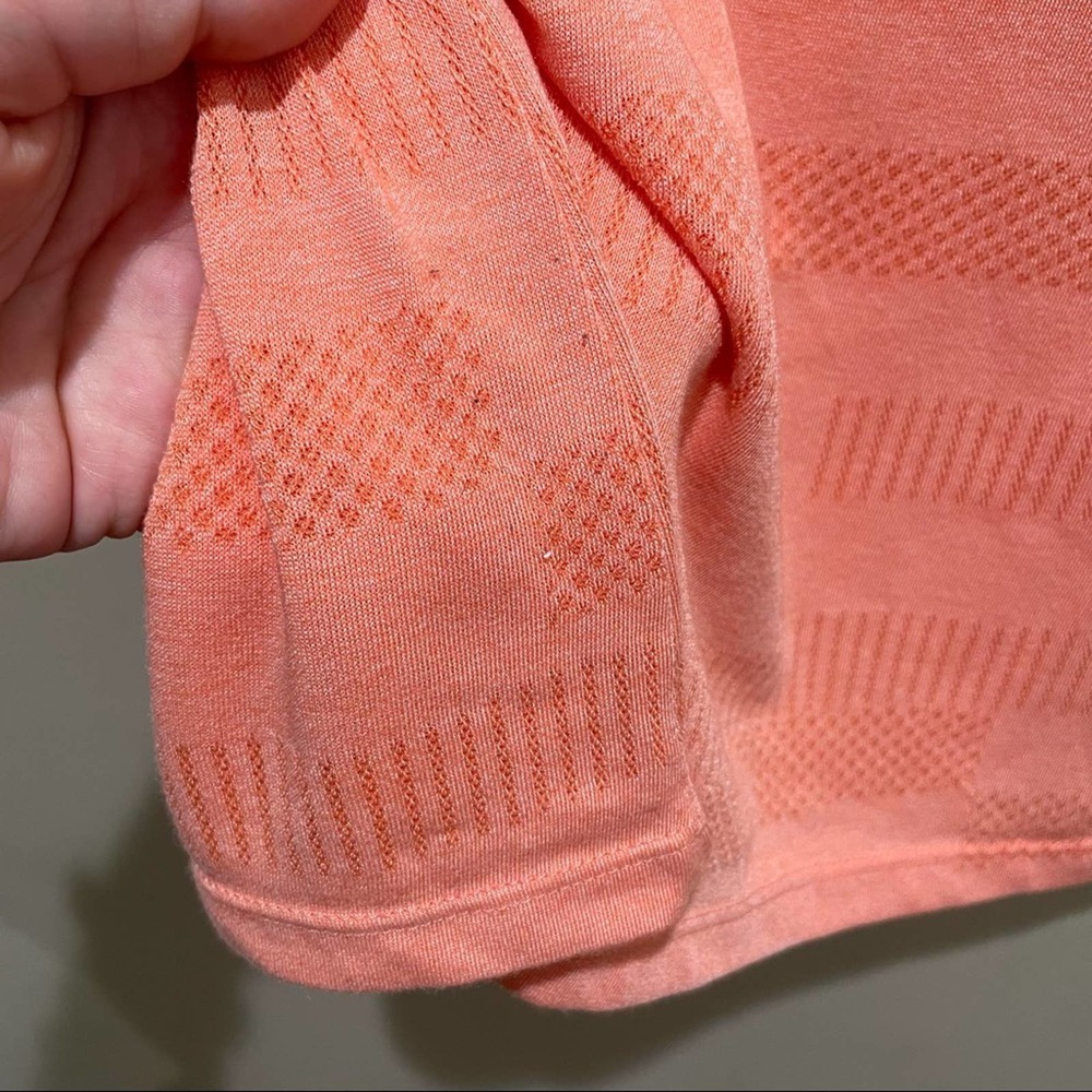 Under Armour HeatGear Velocity Crew Neck Short Sleeve Tee Shirt Orange Size XS - Picture 6 of 8